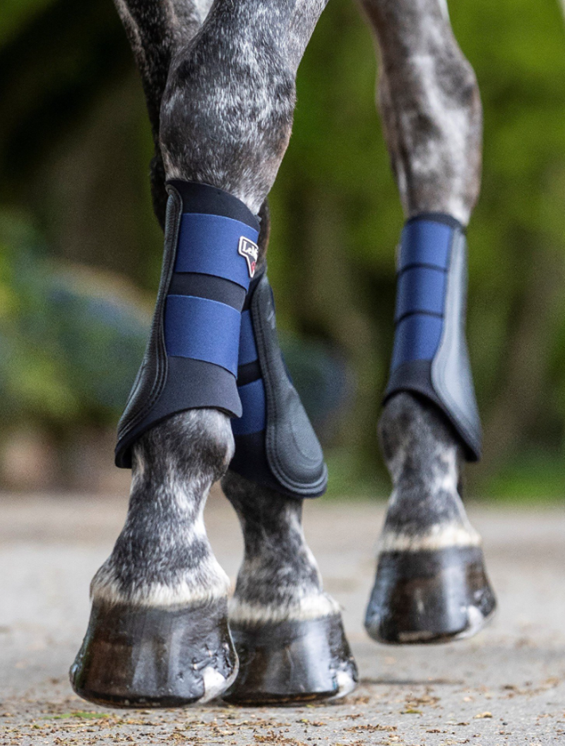 LeMieux Grafter Brushing Boot Ink-4